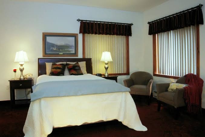 Greenwood Village Inn and Suites photo 2