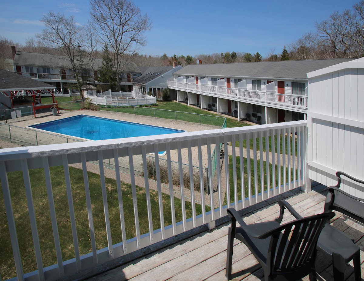 Rhumb Line Resort photo 3