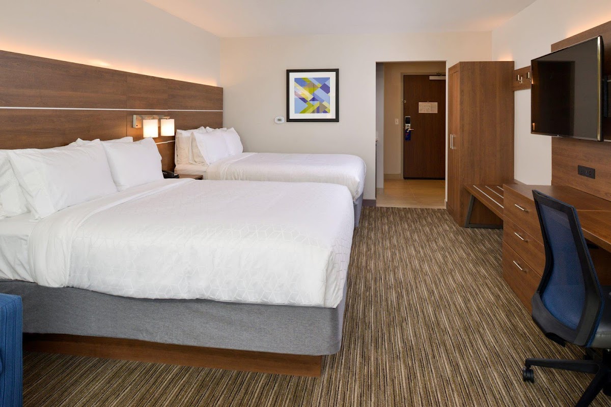 Holiday Inn Express & Suites Ottumwa by IHG photo 2