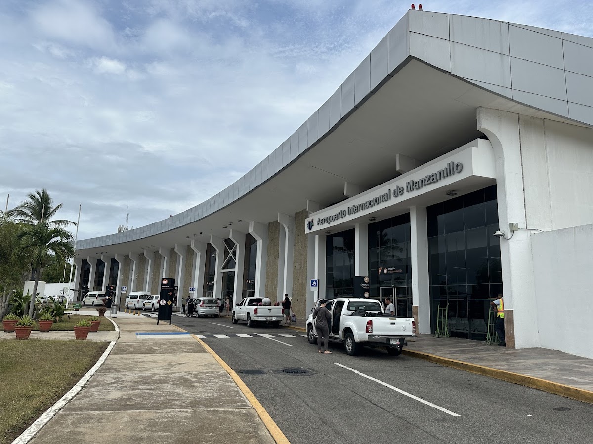 Aeropuerto Internacional de Manzanillo