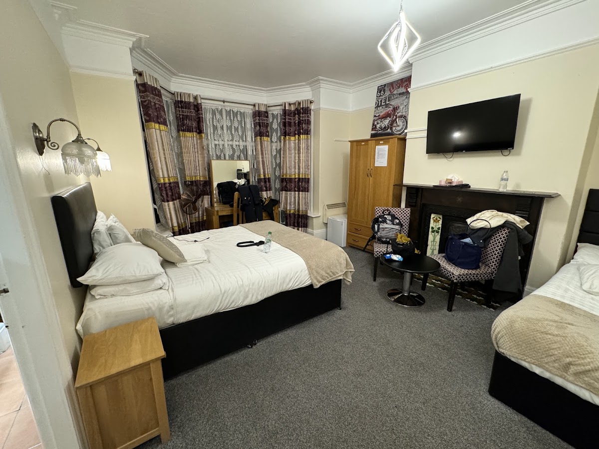 Diamonds Guest House photo 2