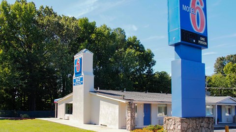 Motel 6 Newport News, VA
