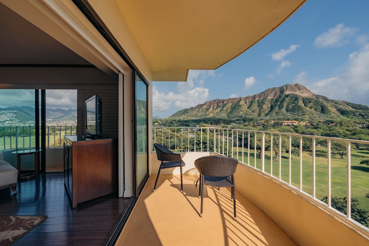 Lotus Honolulu