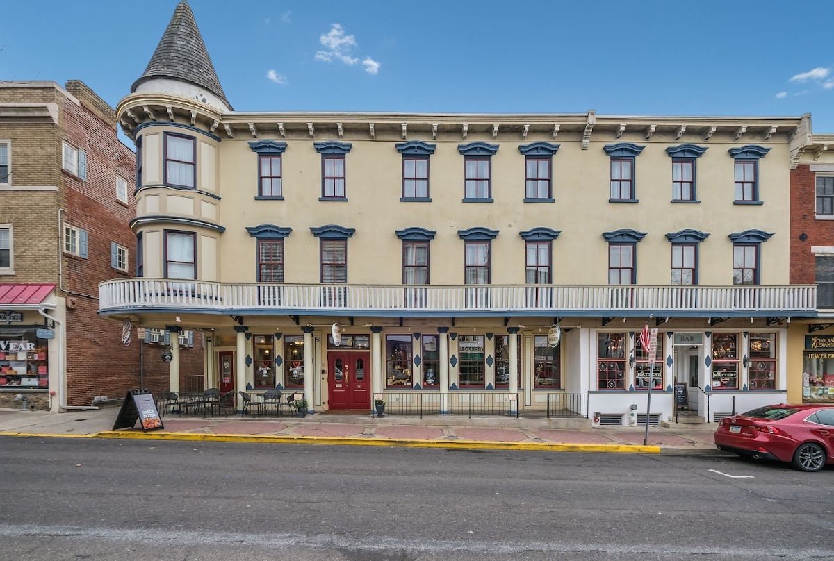 The Doylestown Inn