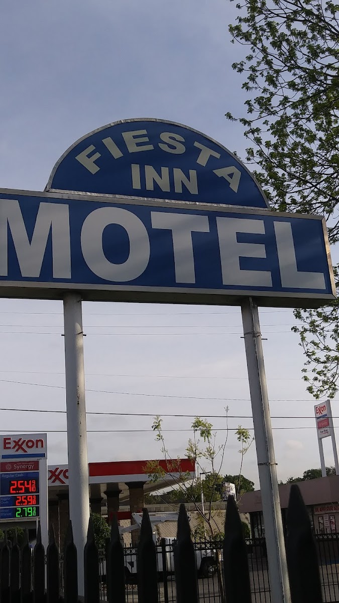 Fiesta Inn Motel photo 2