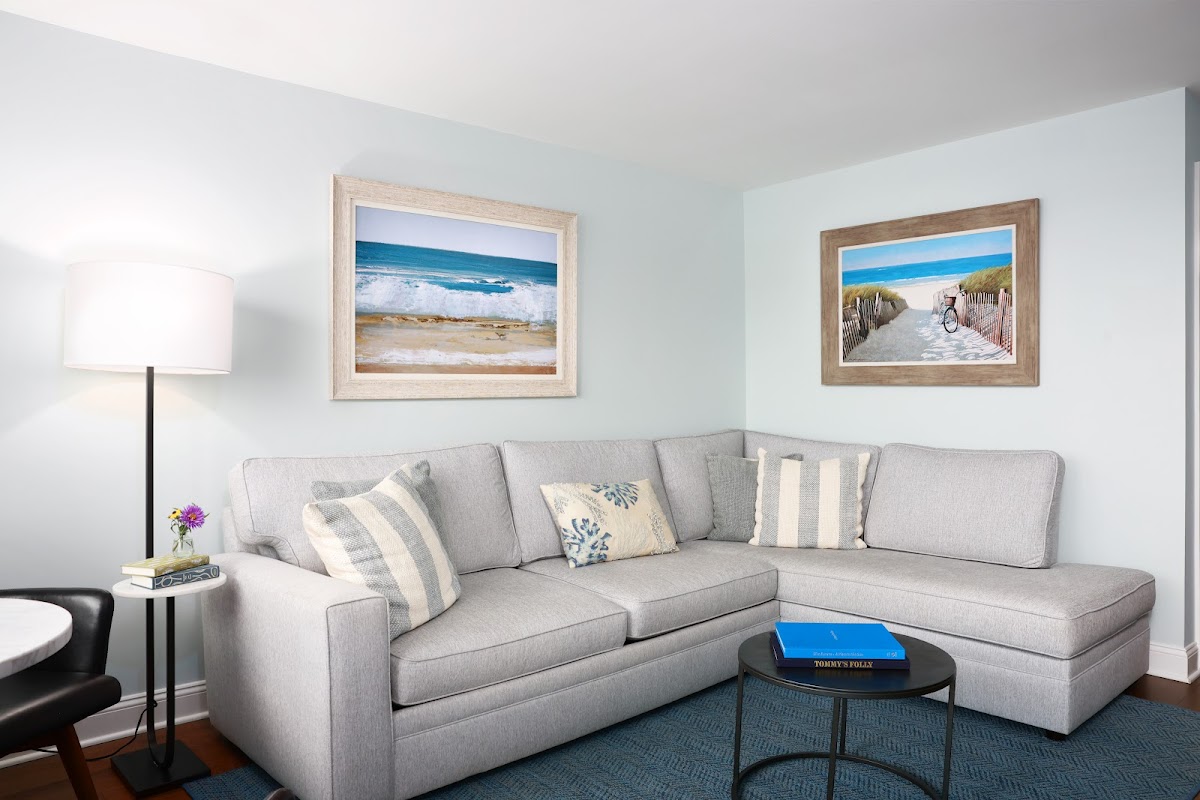 Sandpiper Beach Club photo 3