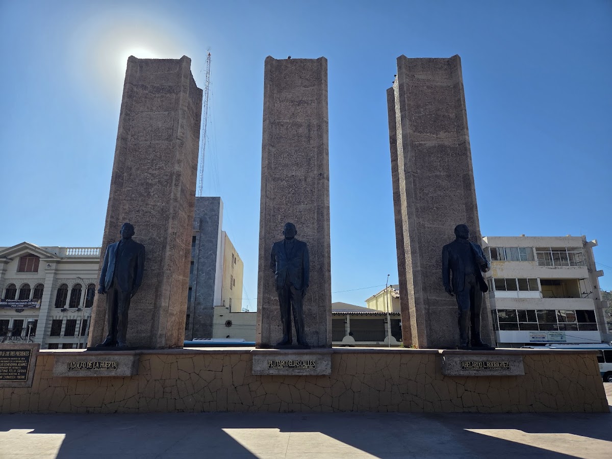 Plaza of the Three Presidents