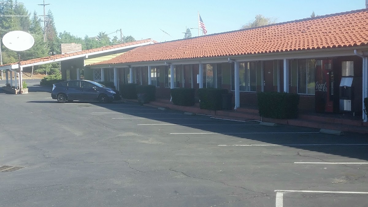 Del Valle Lodge