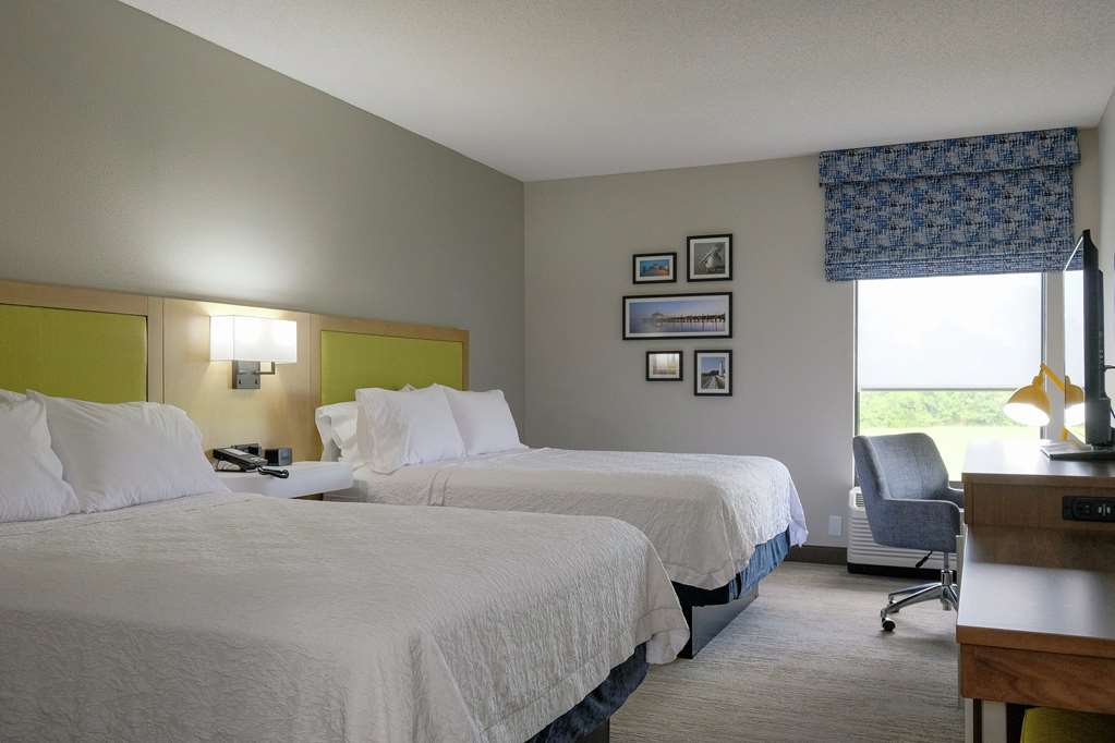 Hampton Inn Edenton photo 2