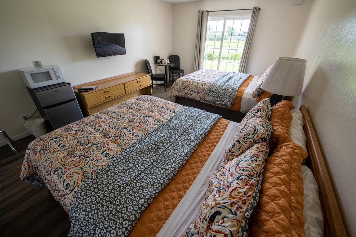 Pacific City Inn photo 2