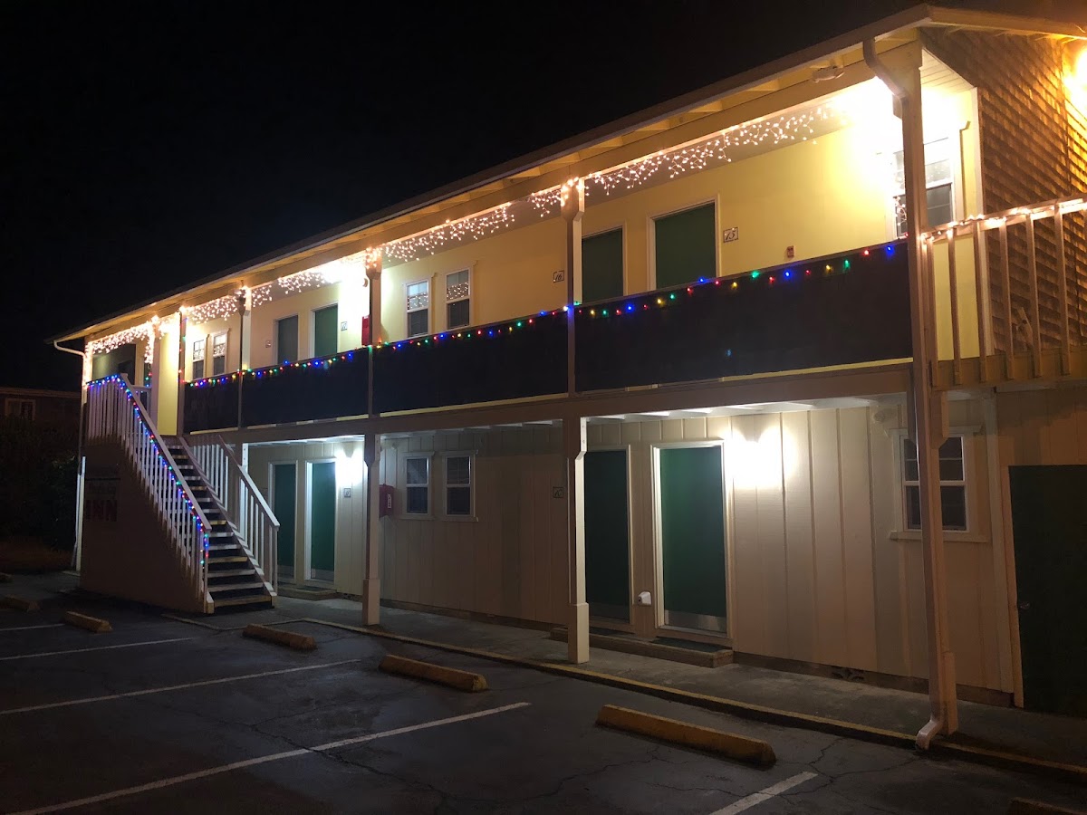 Pacific City Inn photo 3