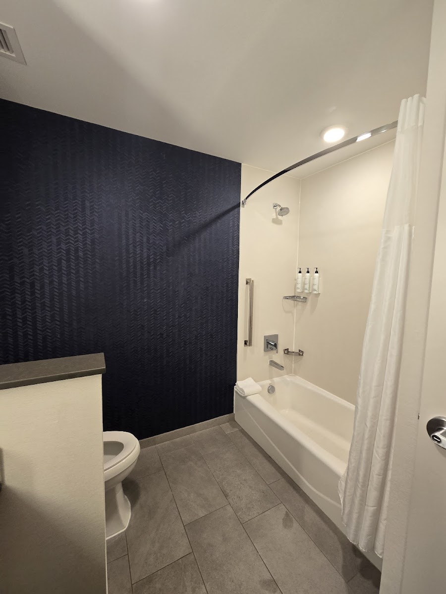 Fairfield by Marriott Inn & Suites San Antonio Medical Center photo 2