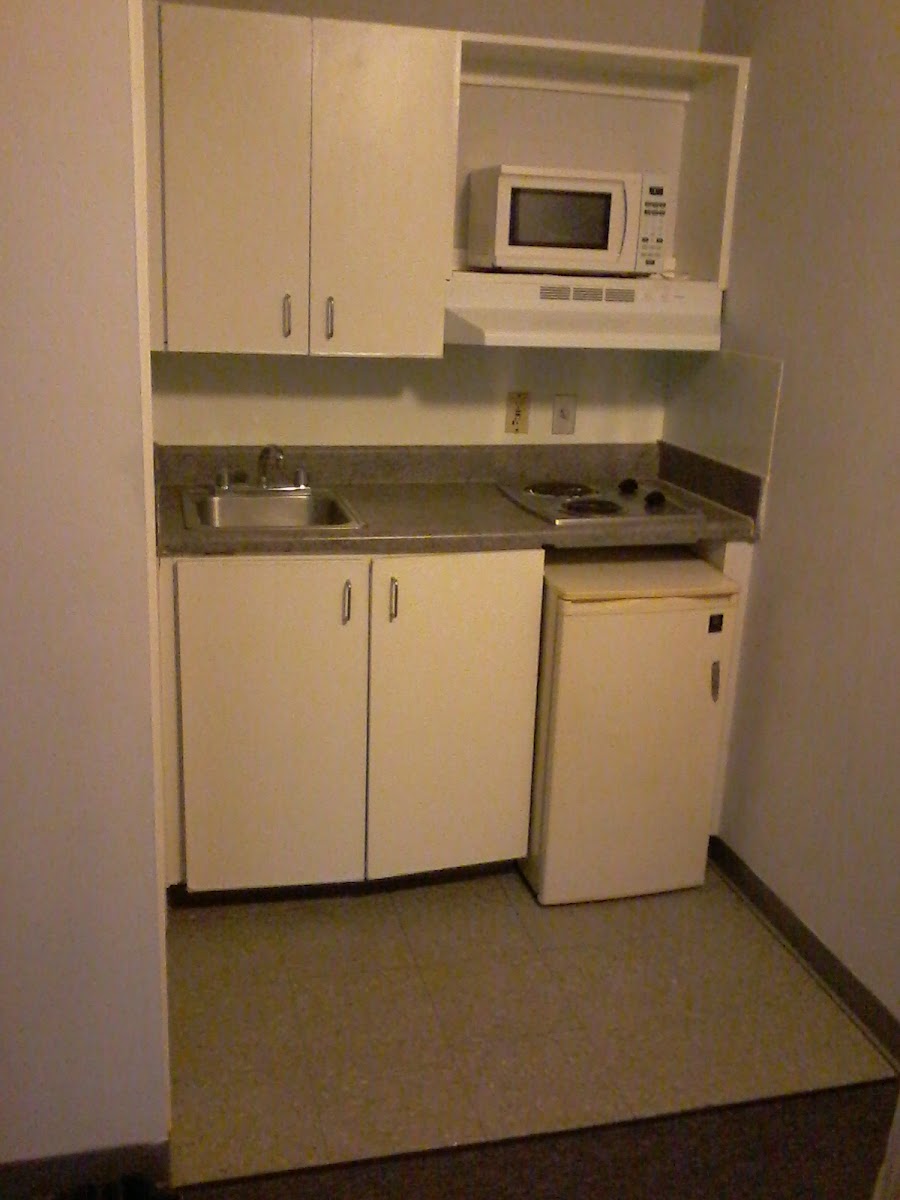 Metro Hotel photo 2