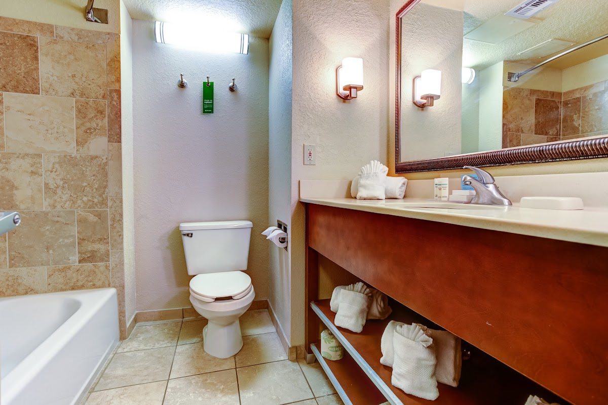 Hampton Inn St. Augustine Beach photo 3