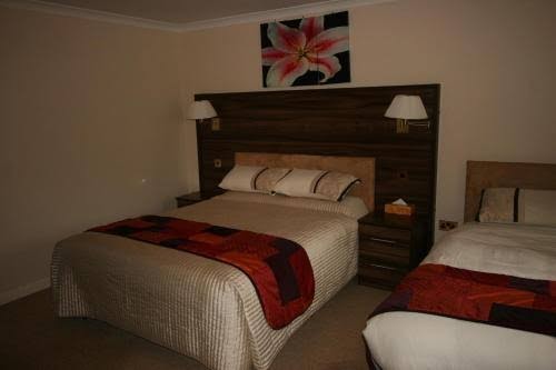 The Plough Inn Hotel photo 3
