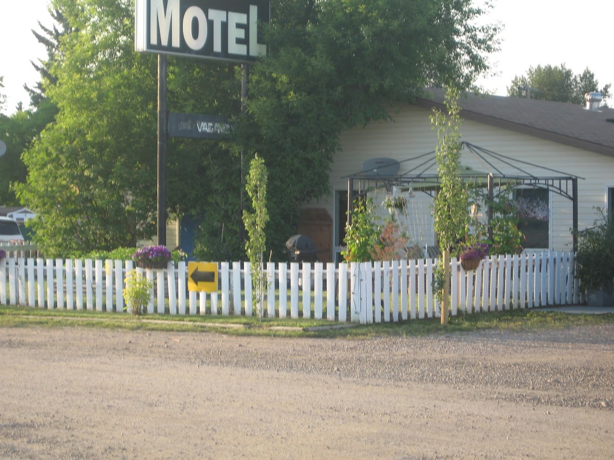 Maidstone Motel photo 3