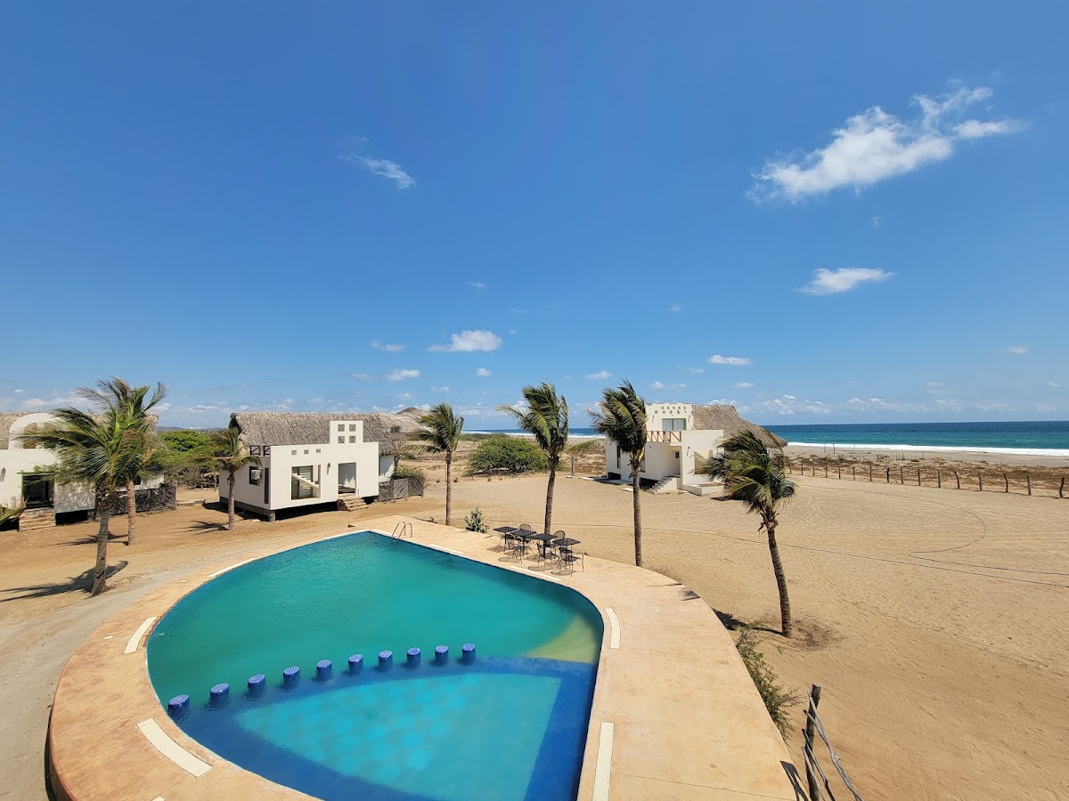 Las Palmeras Surf Resort photo 3
