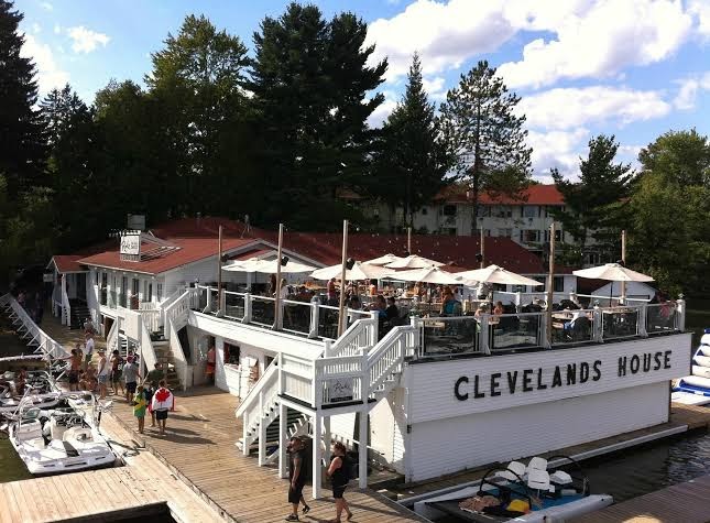 Clevelands House Resort