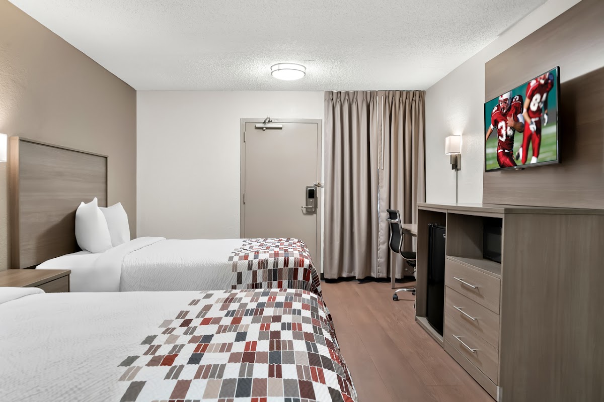 Red Roof Inn Auburn Hills photo 2