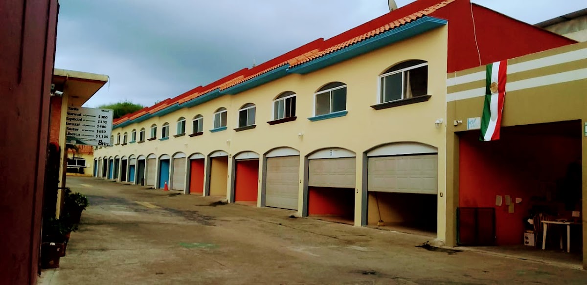 Motel Cedros