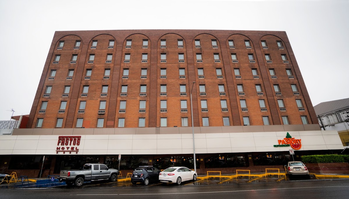 Fastos Hotel