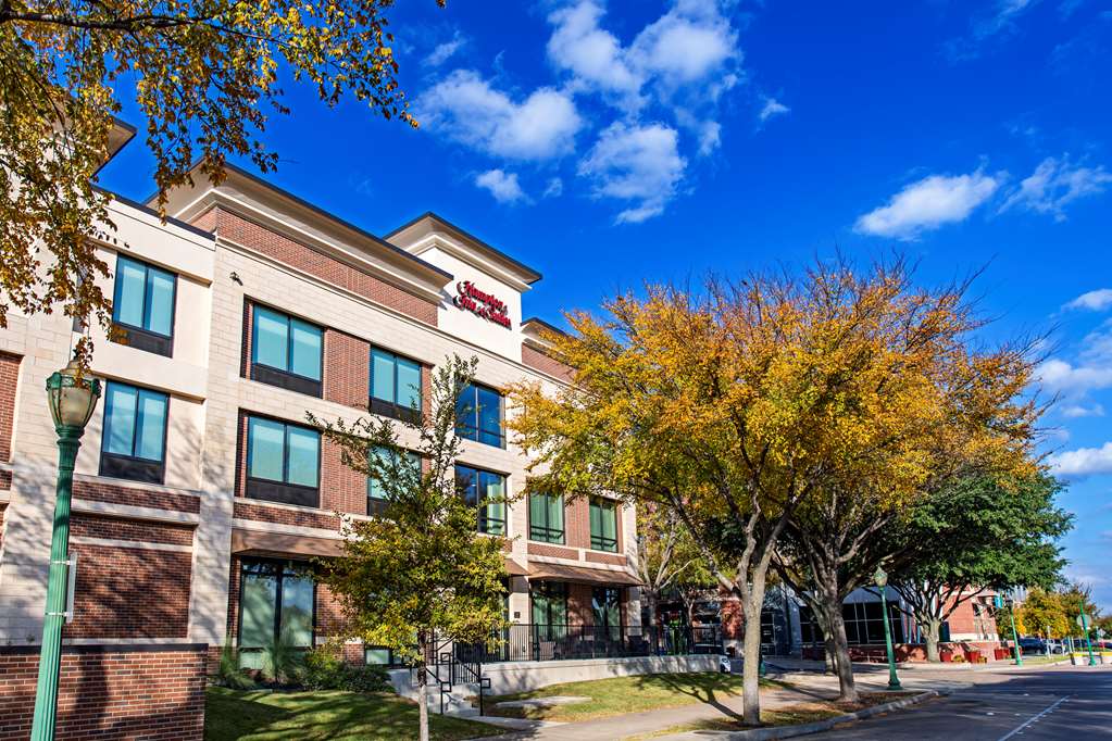 Hampton Inn & Suites Keller Town Center