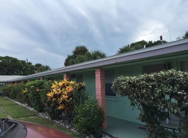 Floridana Beach Motel