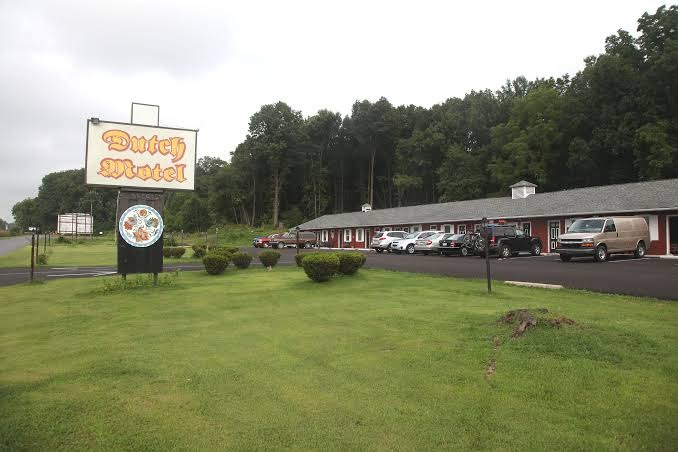 Dutch Motel Shartlesville