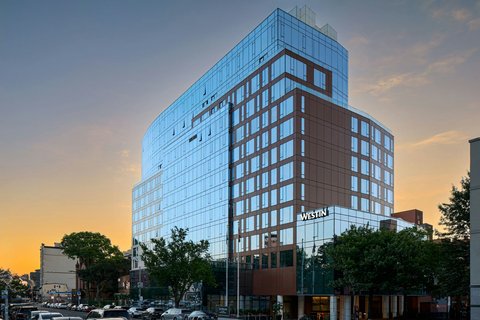 The Westin Flushing LaGuardia Airport
