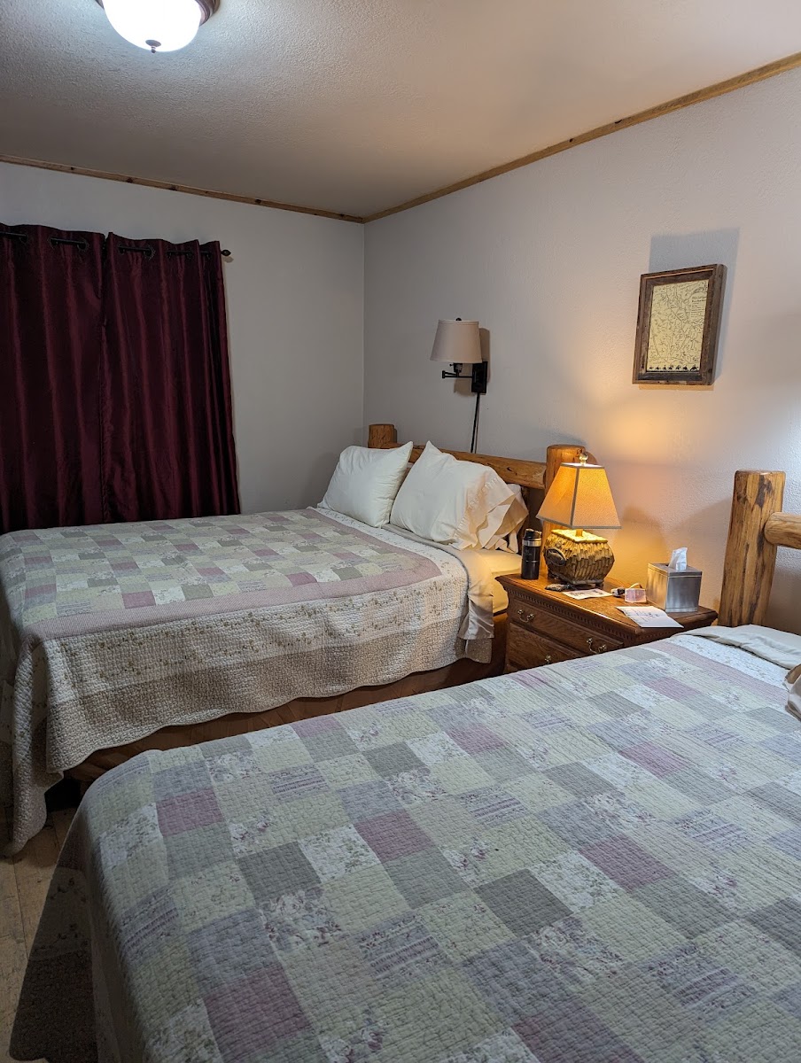 Blackfoot Commercial Company & Ovando Inn photo 2