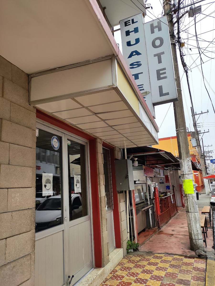 Hotel Huasteco