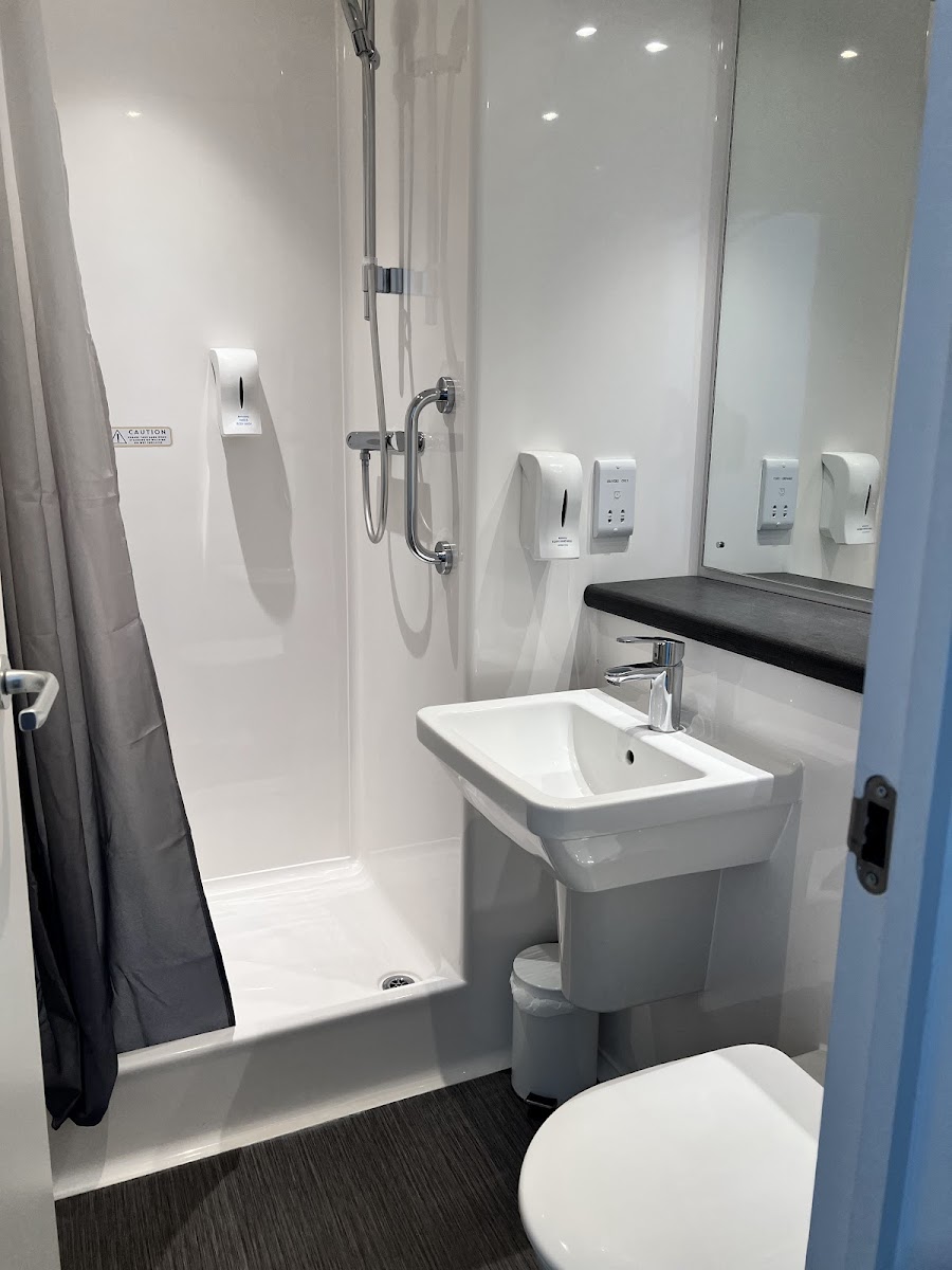 Travelodge London Dagenham East photo 3