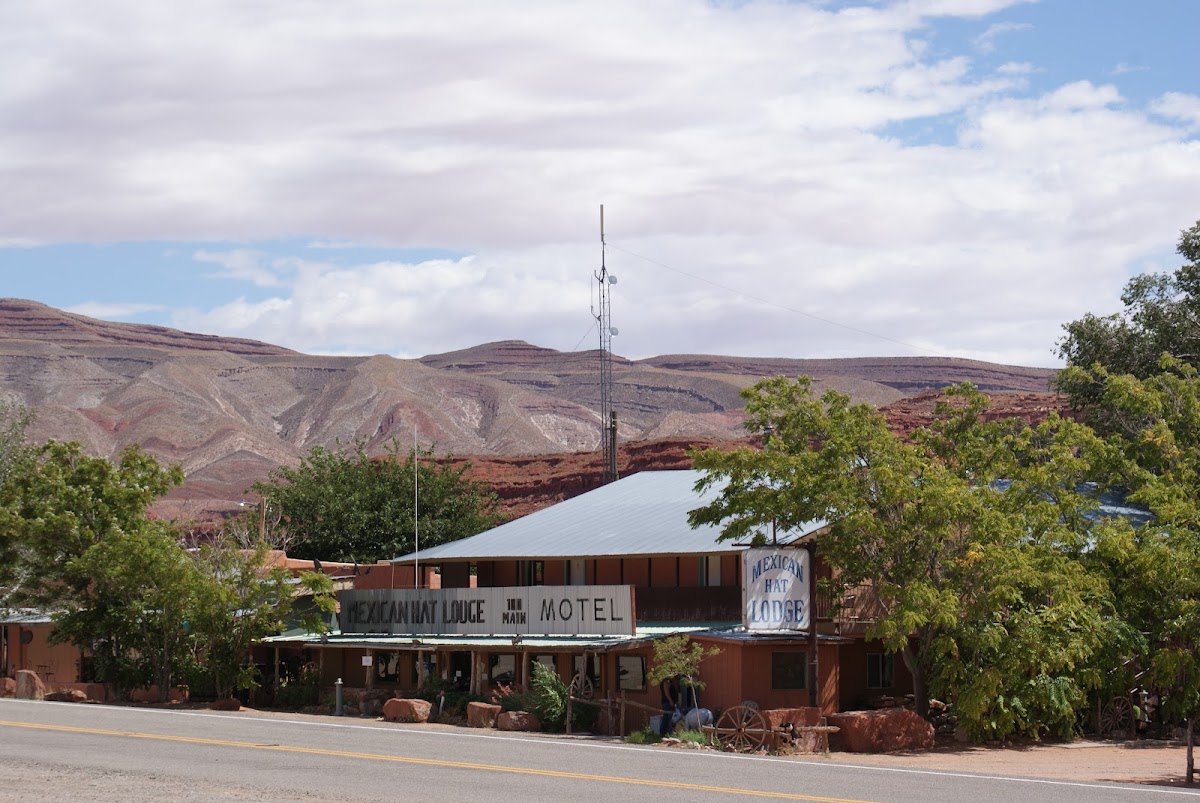 Mexican Hat Lodge photo 3