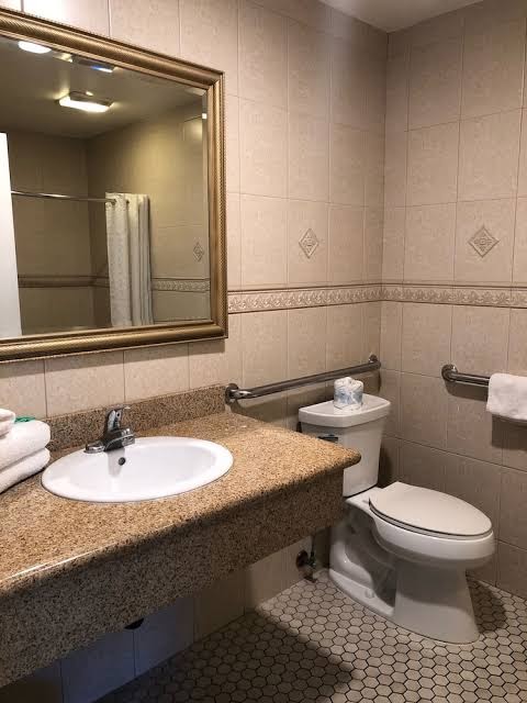 Walnut Inn & Suites photo 3