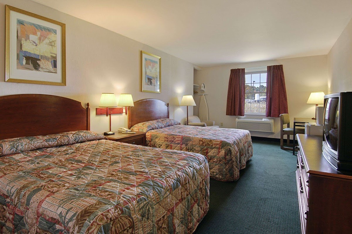 Howard Johnson by Wyndham Williamstown photo 2