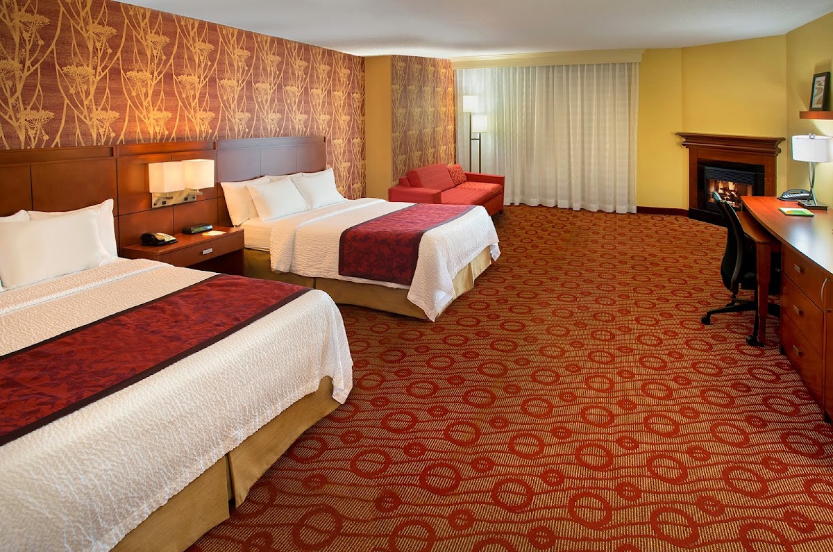 Courtyard by Marriott Niagara Falls photo 2