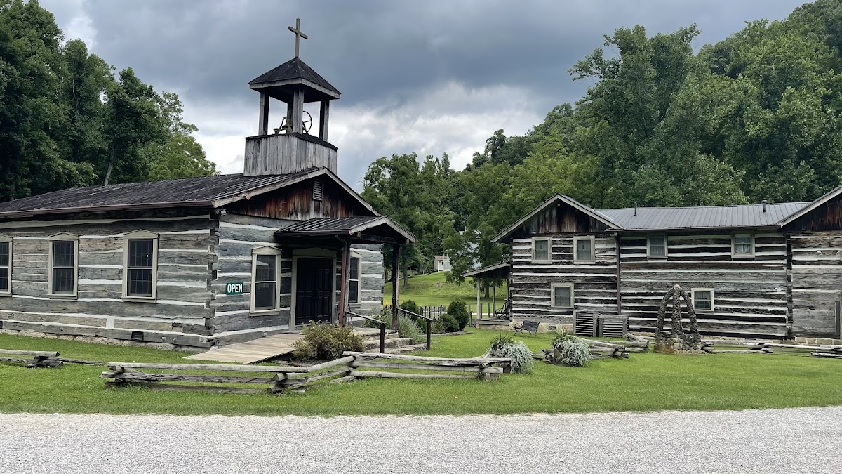 Heritage Farm Museum & Village
