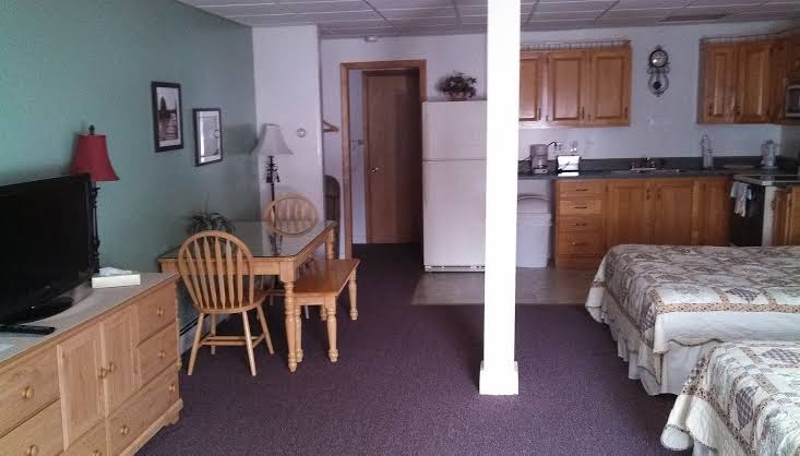 Bishops Motel photo 2