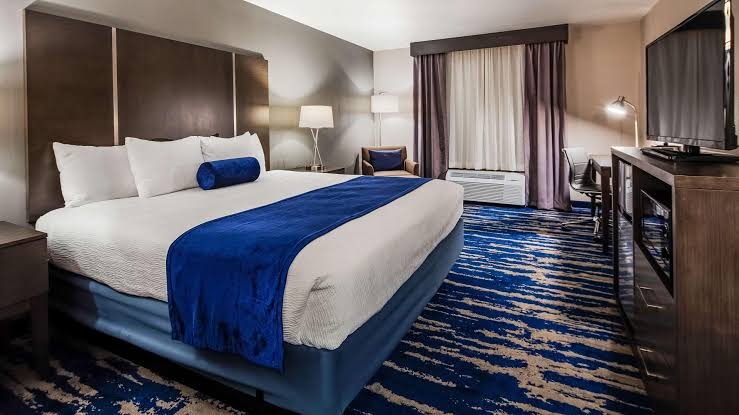 Best Western Plus Rama Inn & Suites photo 2
