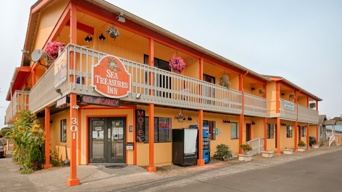 Sea Treasures Inn Motel