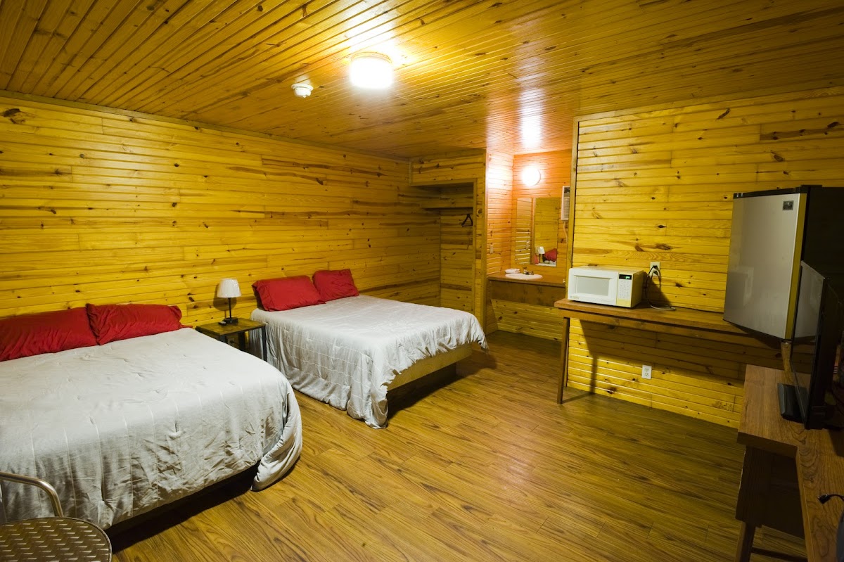 Big Spring Motel photo 2