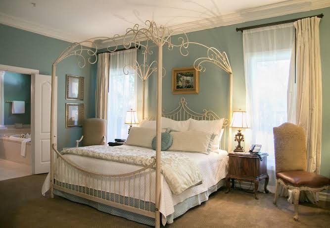 The Wildwood Inn photo 2