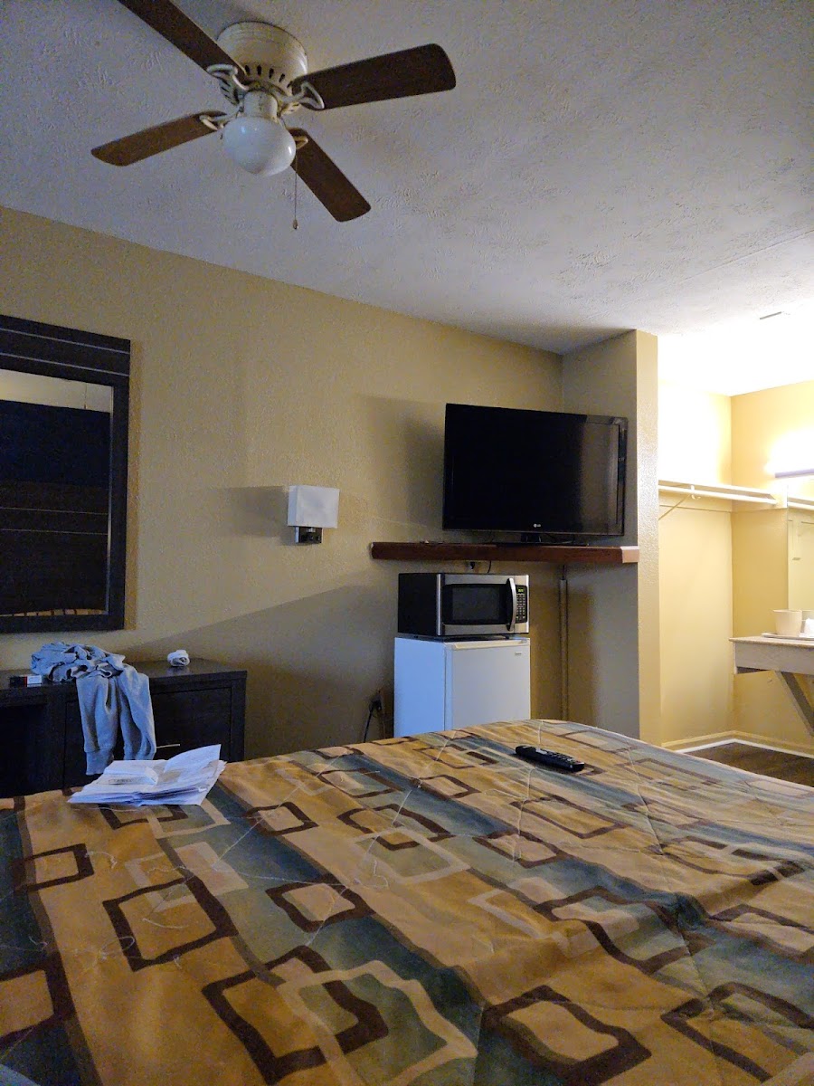Hudson Motel photo 2