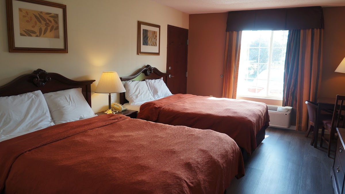 Scotland Neck Inn photo 2