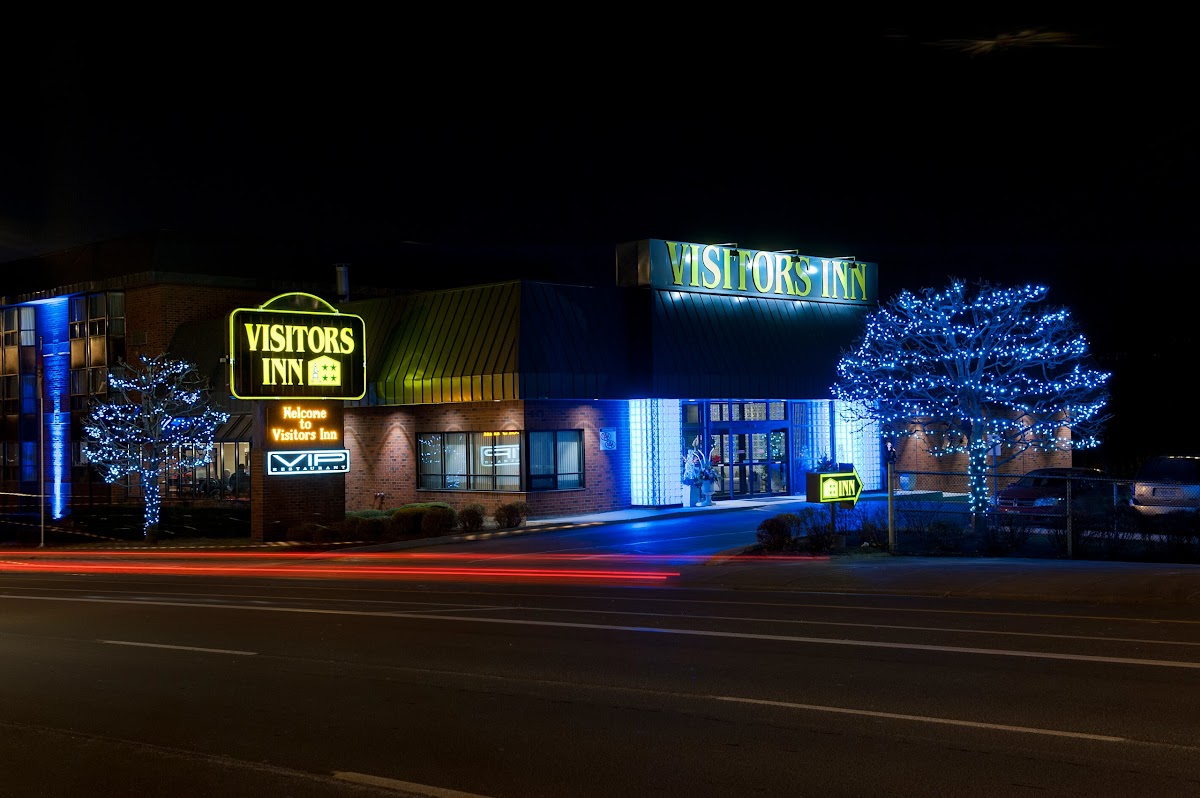 Visitors Inn photo 2