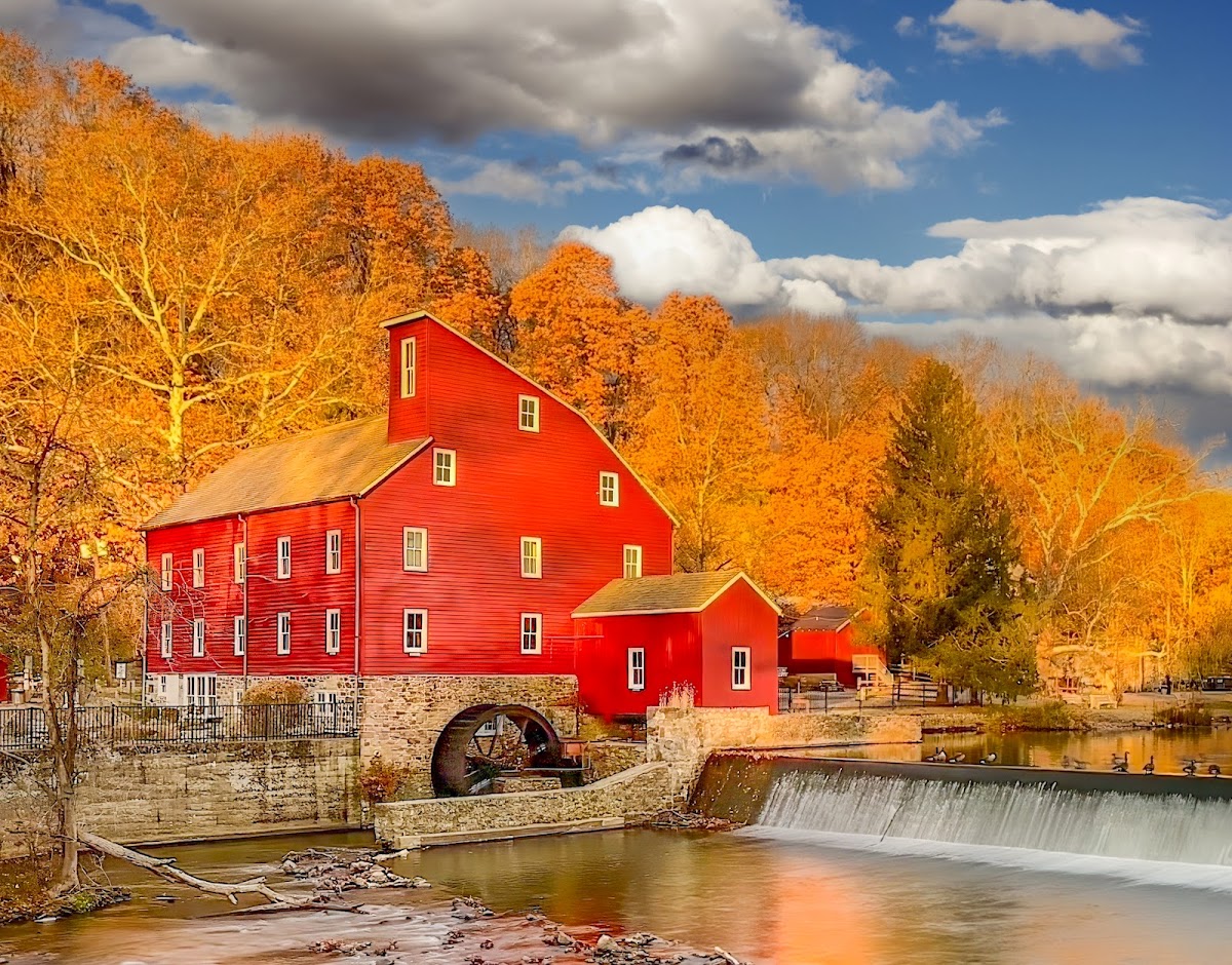 Red Mill Museum Village