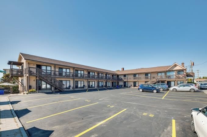 Beachfront Condominium Association photo 3