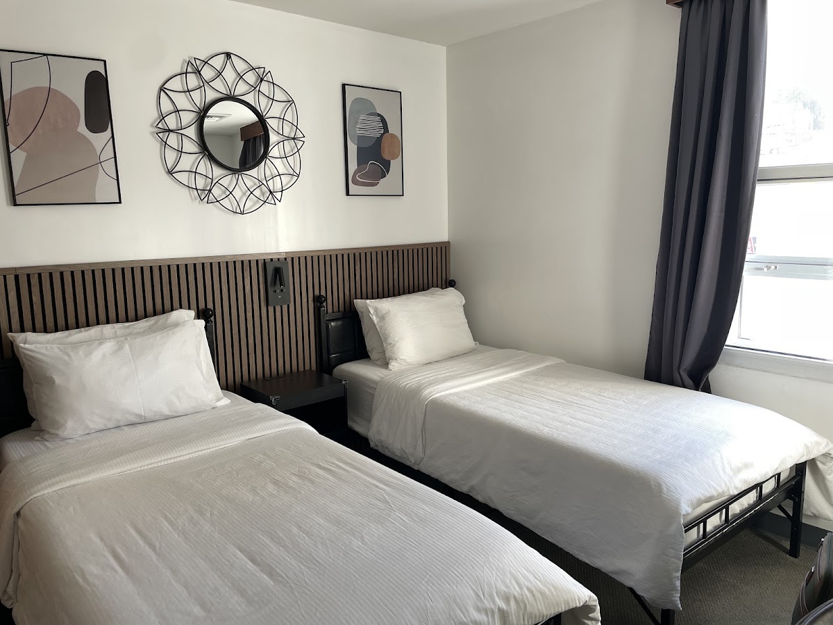 Hotel Mimosa photo 2