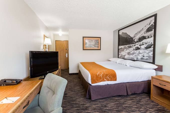 Super 8 by Wyndham Lewistown photo 2