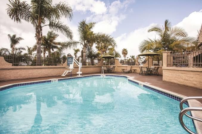 La Quinta Inn & Suites by Wyndham Carlsbad - Legoland Area photo 3